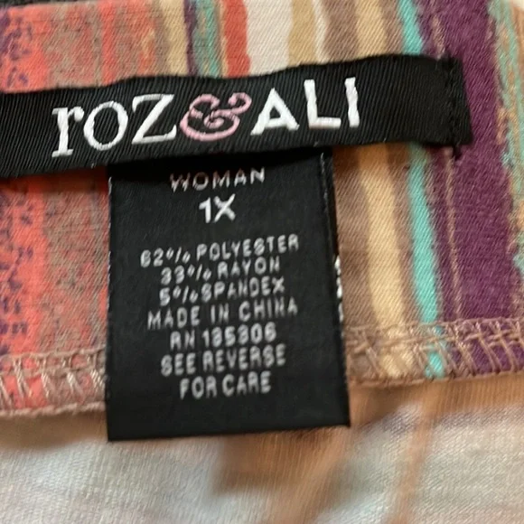 Maxi A-line skirt. Roz&Ali. NWT. 1X. Multi colored. - Picture 4 of 5
